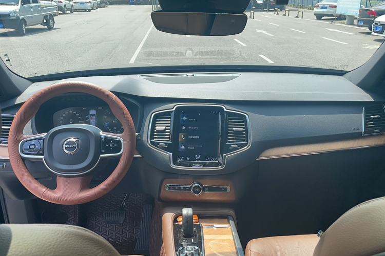 Used Volvo XC90 2021 B6 Zhiyi Luxury Edition 7-Seater
