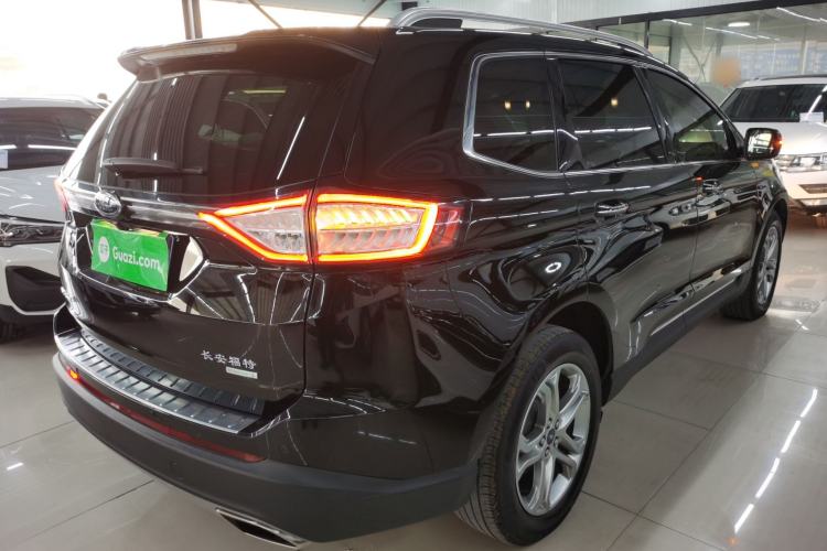 Used Ford Edge 2018 EcoBoost 245 Two-Wheel-Drive Titanium 7-Seater China VI Standard