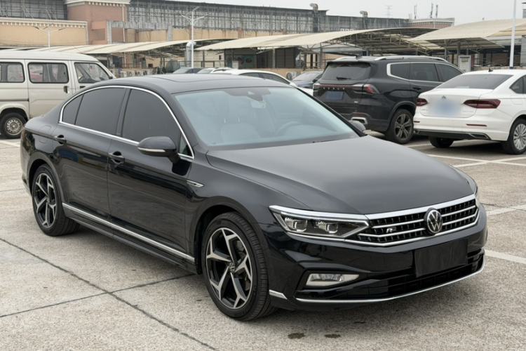 Used Volkswagen Magotan 2023 2 Million Units Limited-Edition 380TSI DSG Flagship Version
