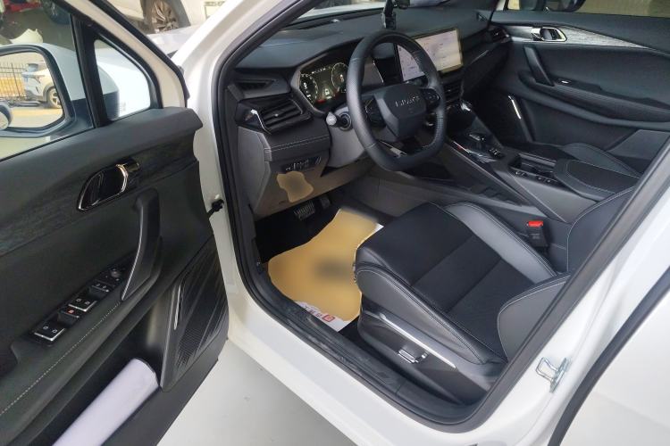 Used Lynk & Co 06 2023 Remix 1.5T JinPro
