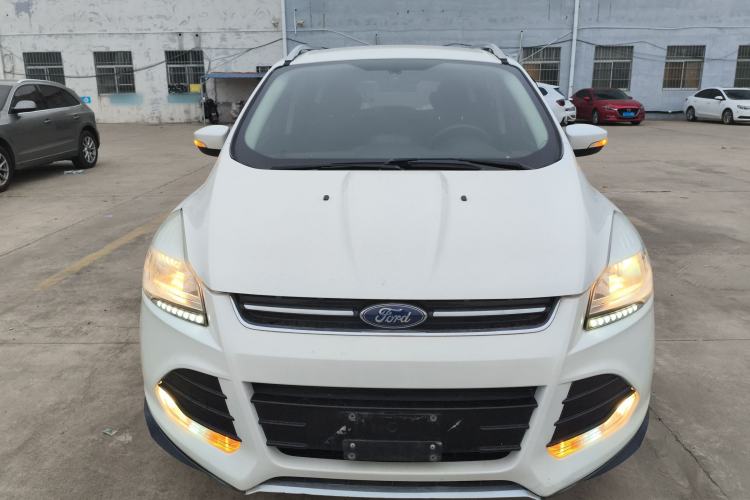 Used Ford Kuga 2015 1.5L GTDi Two-Wheel-Drive Comfort Model
