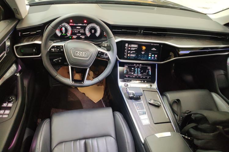 Used Audi A6L 2023 45 TFSI quattro Prestige Elegant Edition
