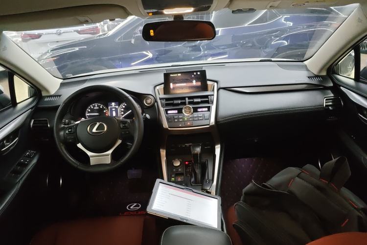 Used Lexus NX 2015 200 Front-Wheel Drive X-Trail SE Edition