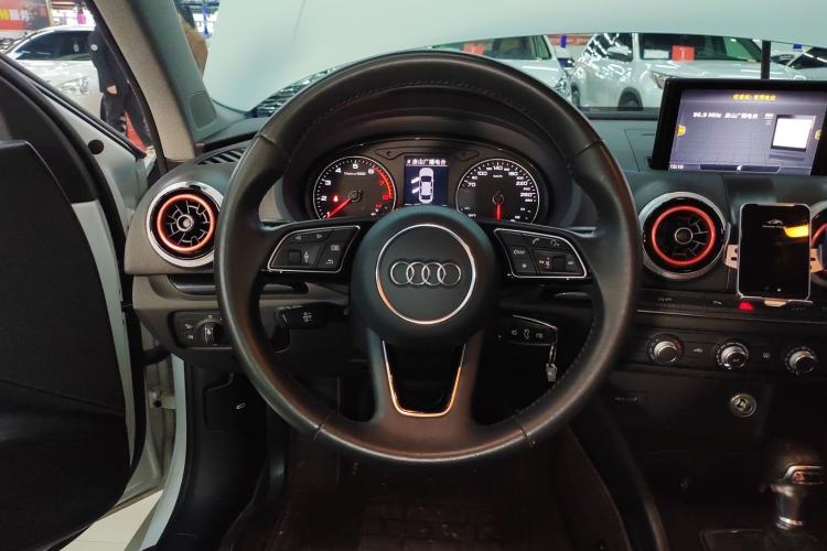 Used Audi A3 2020 Limousine 35 TFSI Fashion Edition China VI Emission Standard