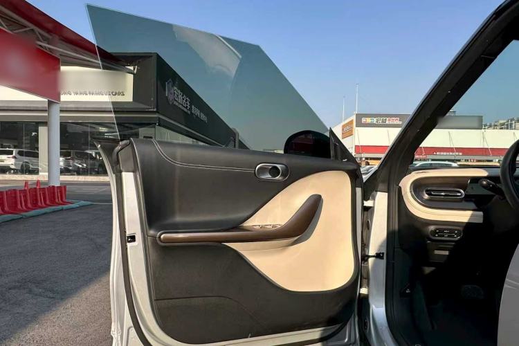 Used  #1 2022 Premium Edition