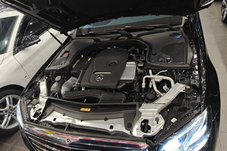 Used Mercedes-Benz E-Class 2017 E 300 L Luxury Model
