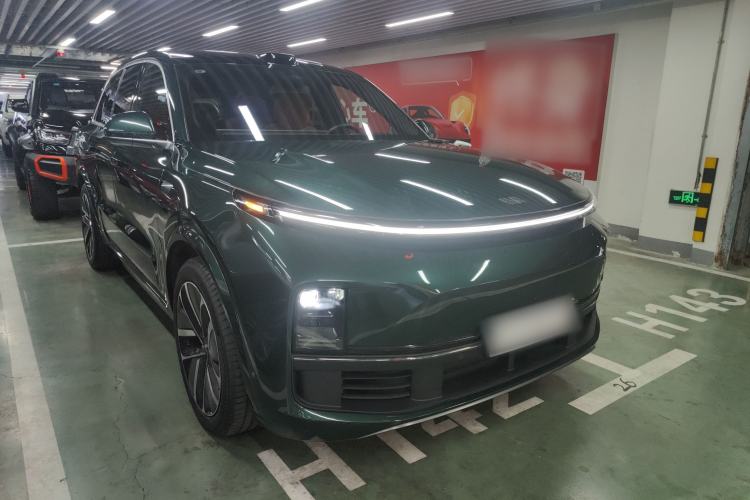Used Li Auto L8 2024 Ultra Model
