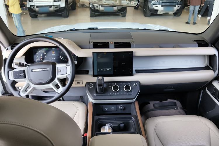 Used Land Rover Defender 2022 90 2.0T P300 Tiger-Power Ambition Edition