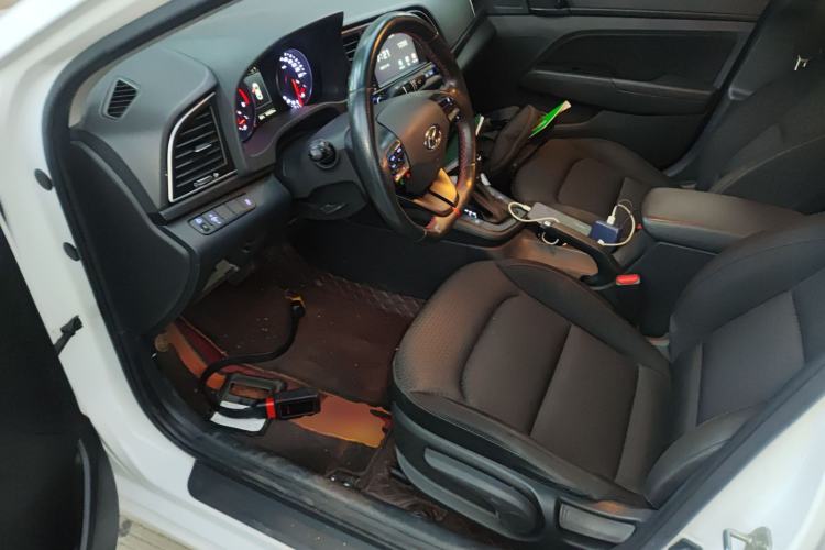 Used Hyundai Elantra 2018 1.4T Dual-Clutch Xuan Dong · Dynamic Edition
