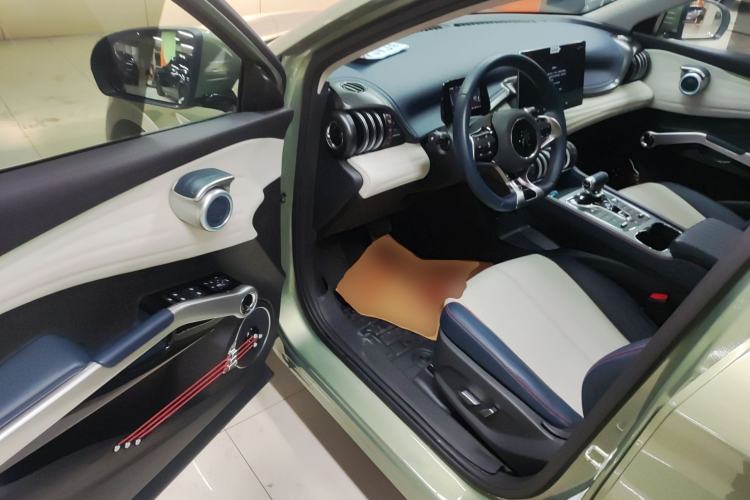 Used BYD Yuan PLUS 2022 430 km Luxury Version
