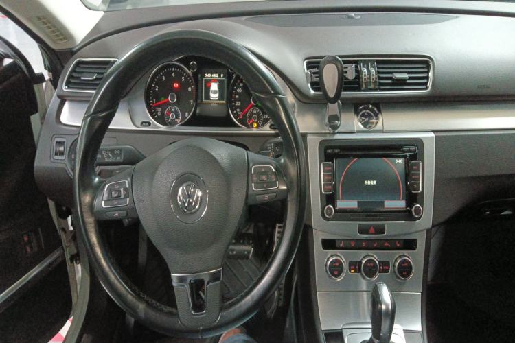 Used Volkswagen FAW-Volkswagen CC 2015 2.0 TSI Ultimate Model
