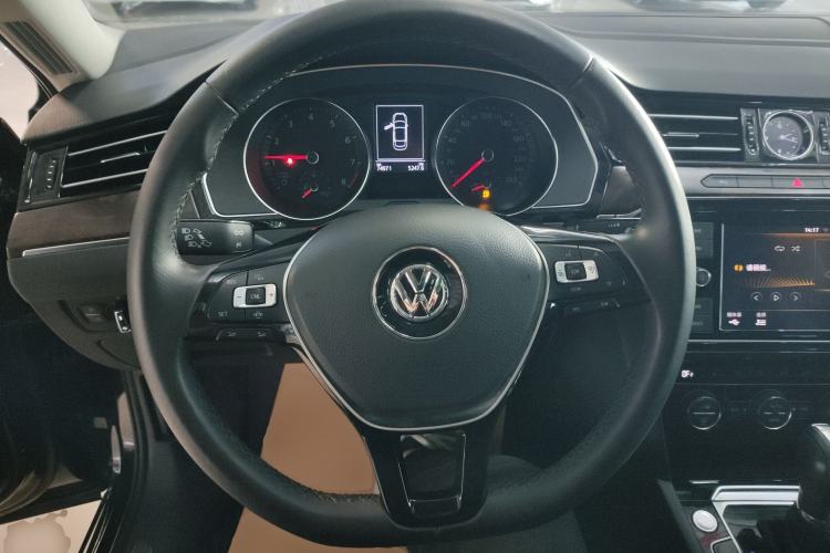 Used Volkswagen Magotan 2019 330TSI DSG Luxury Version China VI Standard
