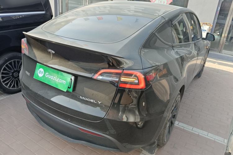 Used Tesla Model Y 2021 Standard Range Rear-Wheel Drive Version
