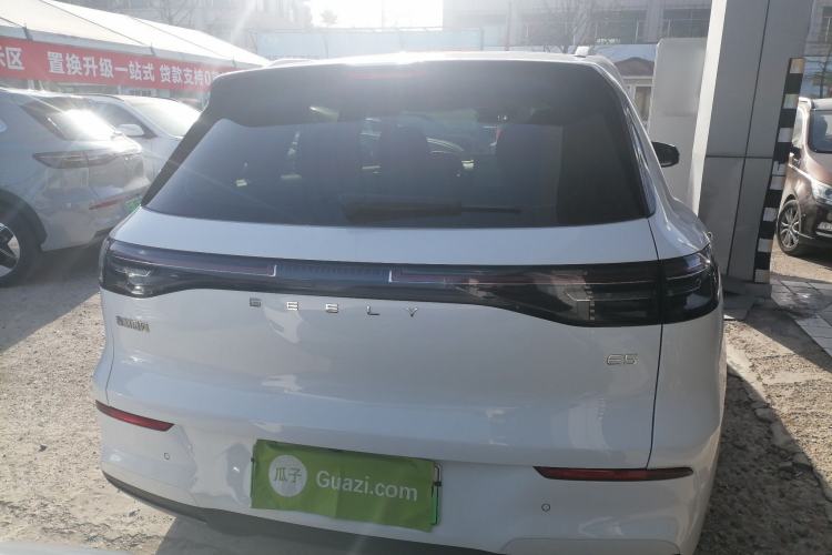 Used  E5 2024 530 km Exploration+ Version