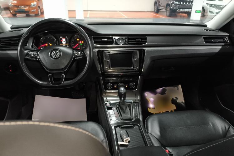 Used Volkswagen Passat 2017 330TSI DSG Prestige Edition
