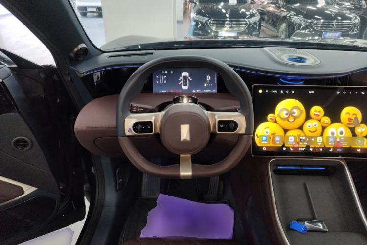 Used  11 2025 Ultra Extended-Range Edition
