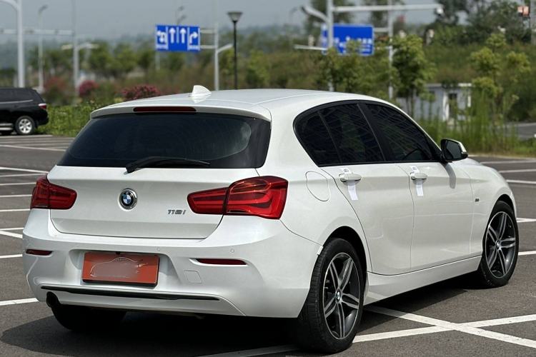 Used BMW 1 Series 2018 118i Sport Design Package
