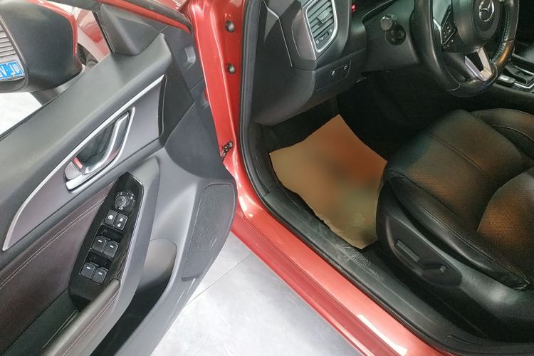 Used Mazda Mazda 3 Axela 2017 Sedan 2.0L Automatic Prestige Model China V Standard
