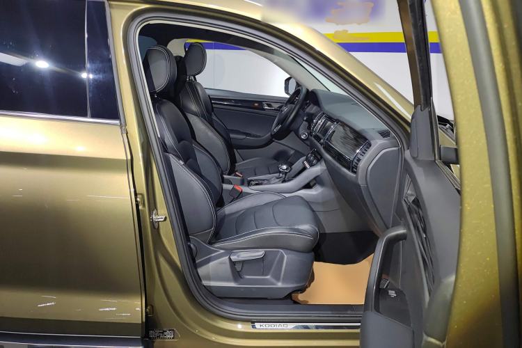 Used Skoda Kodiaq 2017 TSI330 7-Seater Two-Wheel-Drive Luxury Edition
