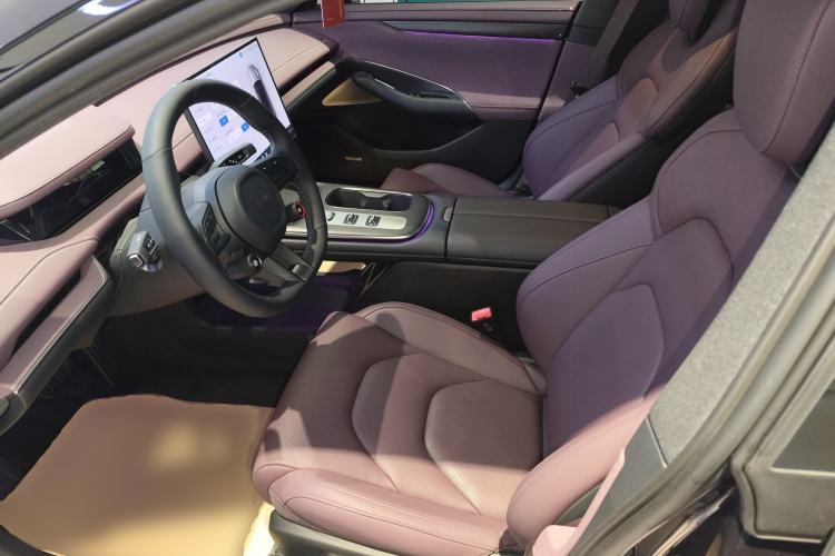 Used  SU7 2024 Rear-Drive Long-Range Intelligent Driving Version
