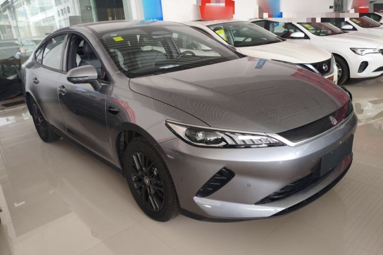 Used BYD Qin PLUS 2025 EV Smart Drive Edition 420KM Leading Model