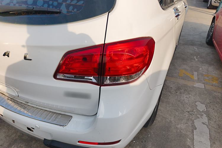 Used Haval H6 2016 Upgraded Model 1.5T Automatic Two-Wheel Drive Elite Version