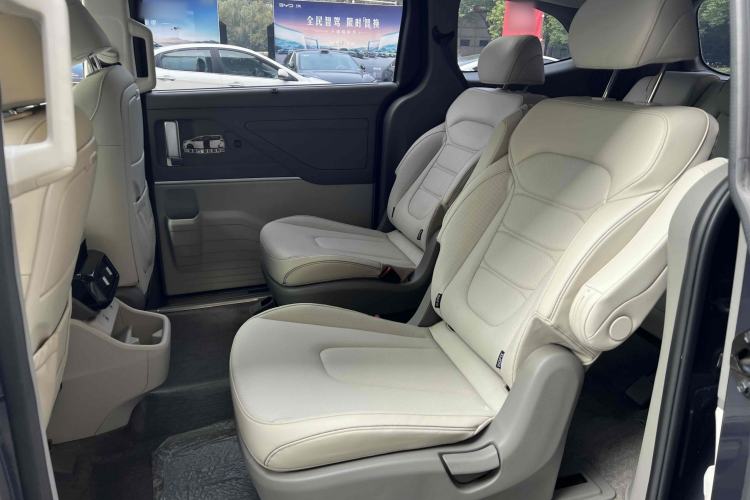 Used Hyundai Custo 2021 380TGDi Deluxe Edition DLX
