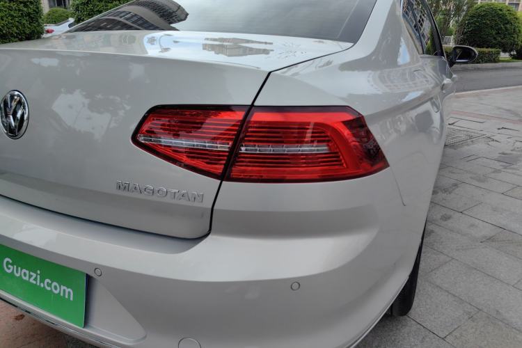 Used Volkswagen Magotan 2019 330TSI DSG Luxury Version China VI Standard
