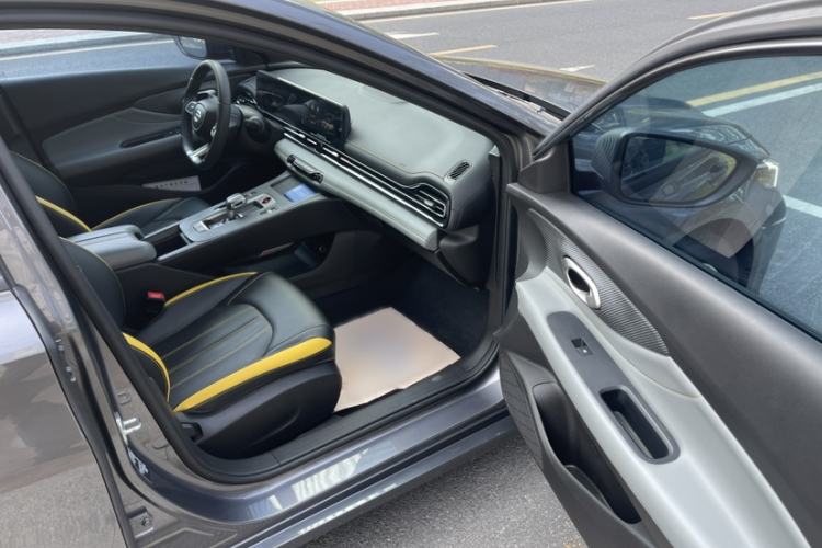 Used GAC Trumpchi EMPOW 2023 Shadow Leopard H High-Energy Hybrid Edition
