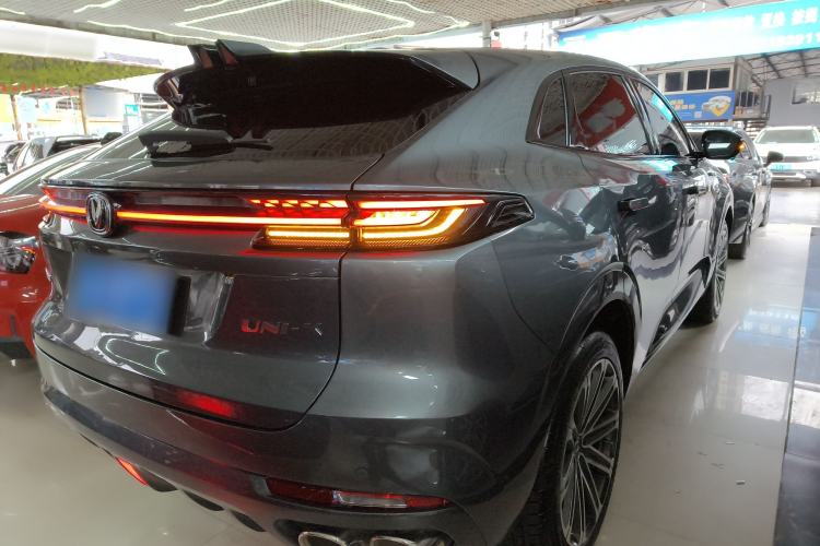 Used Changan UNI-K 2021 2.0T Prestige Edition
