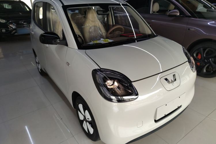 Used Wuling Hongguang MINIEV 2025 Four-Door Version Advanced Edition
