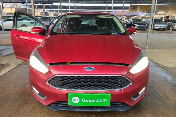 Used Ford Focus 2015 Hatchback 1.6L Automatic Fashion Edition
