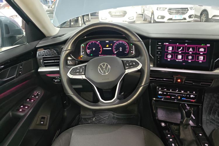 Used Volkswagen Passat 2022 330TSI Starry Luxury Edition
