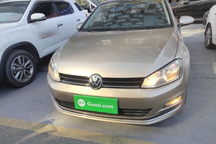 Used Volkswagen Golf 2015 1.6L Automatic Comfort Model
