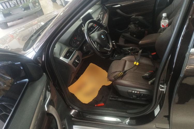 Used BMW X1 2018 sDrive18Li Luxury Model
