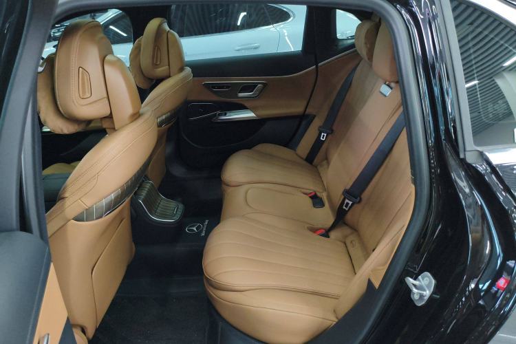 Used Mercedes-Benz E-Class 2024 Refresh E 300 L Stylish Edition
