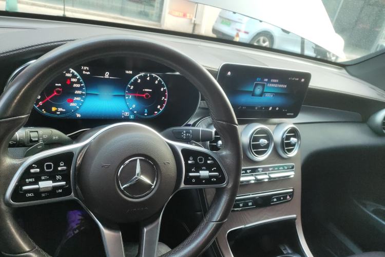 Used Mercedes-Benz GLC 2021 GLC 260 L 4MATIC Luxury Model
