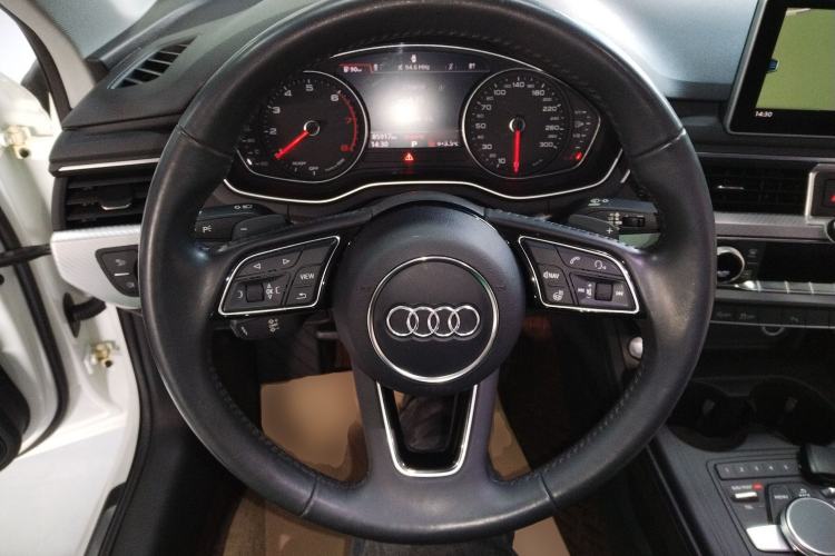 Used Audi A4L 2017 Plus 40 TFSI Fashion Model