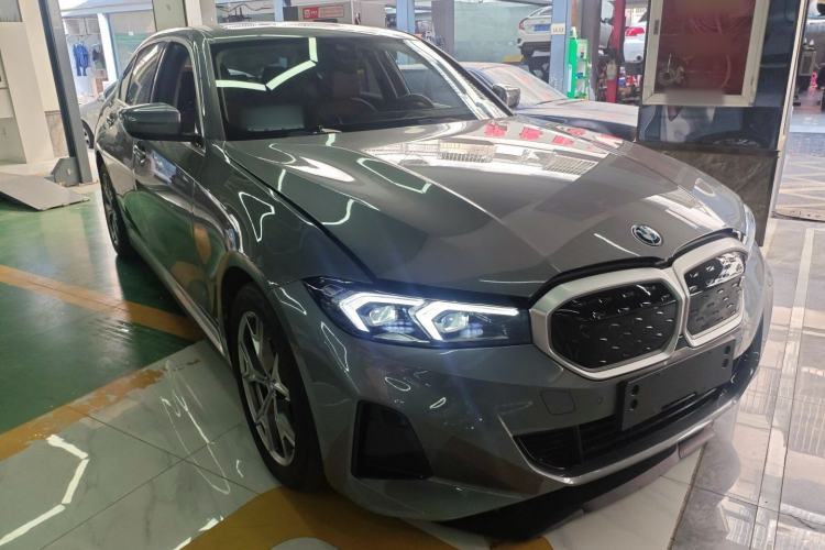 Used BMW i3 2022 eDrive 35 L
