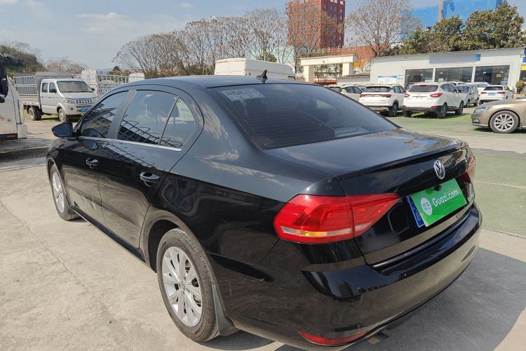 Used Volkswagen Lavida 2017 1.6L Automatic Comfort Edition