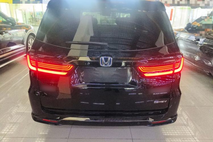 Used Honda Elysion 2024 2.0L eHEV Luxury Edition
