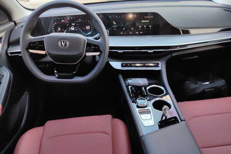 Used Changan Eado 2025 PLUS 1.4T Dual-Clutch High-Energy Version