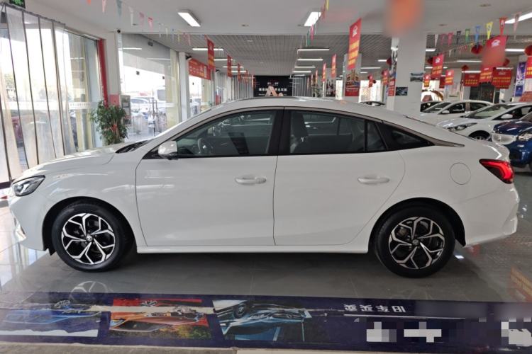 Used MG 5 2021 180 DVVT CVT Youth Luxury Edition
