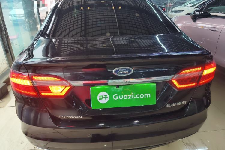 Used Ford Taurus 2017 EcoBoost 245 Flagship Model
