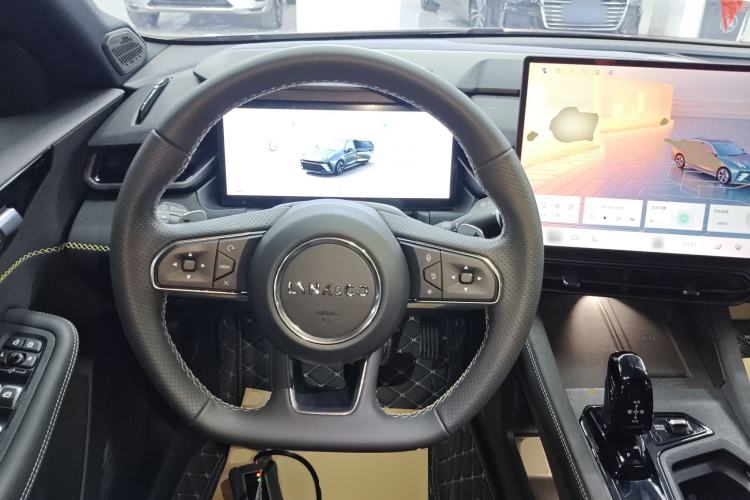 Used Lynk & Co 03 2025 1.5TD DCT Champion Edition Pro
