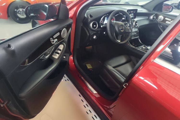 Used Mercedes-Benz GLC 2018 Facelifted GLC 260 4MATIC Dynamic Edition