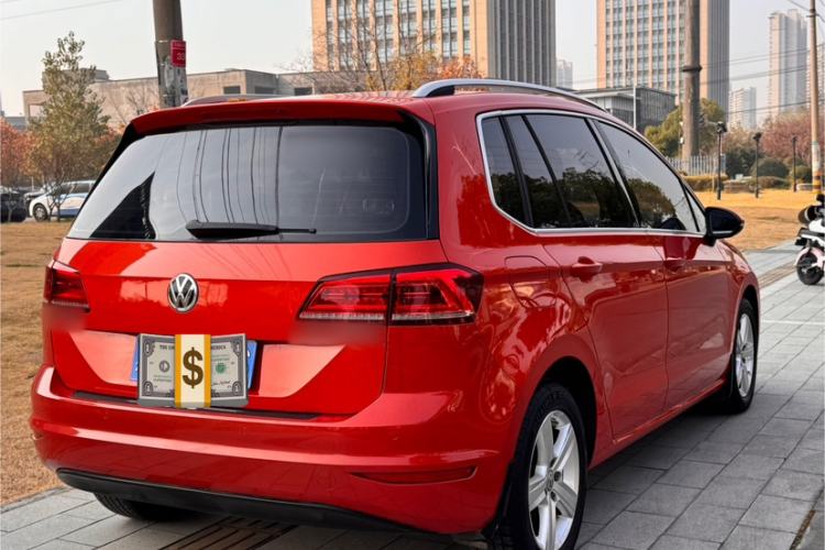 Used Volkswagen Golf Sportsvan 2016 1.6L Automatic Comfort Model
