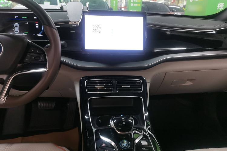 Used BYD Qin PLUS 2023 Champion Edition EV 420KM Superior Model
