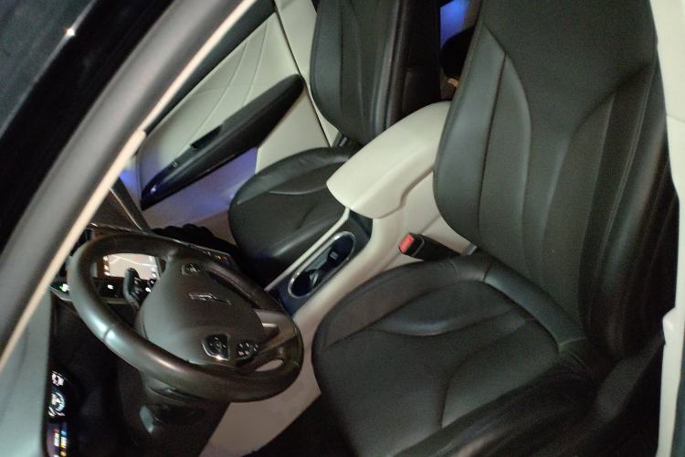 Used Lincoln MKC 2017 2.0T Two-Wheel-Drive Luxury Edition
