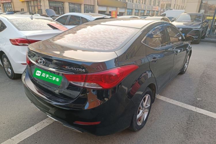 Used Hyundai Elantra 2012 1.6L Manual Fashion Edition
